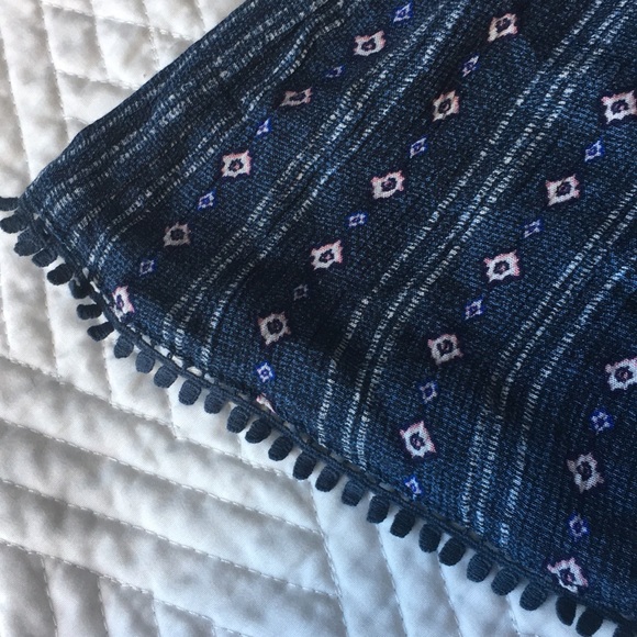 Off The Shoulder Top - Picture 2 of 2